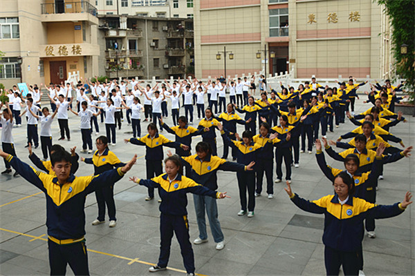 旬阳中学校花图片